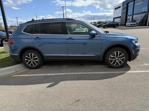 2020 Volkswagen Tiguan 2.0T SE 4MOTION