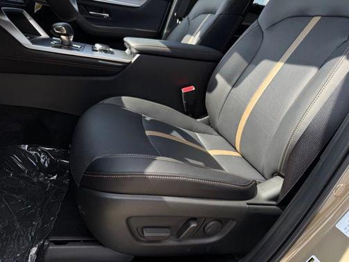Zircon Sand Metallic 2026 Mazda CX-70 3.3 Turbo S Premium