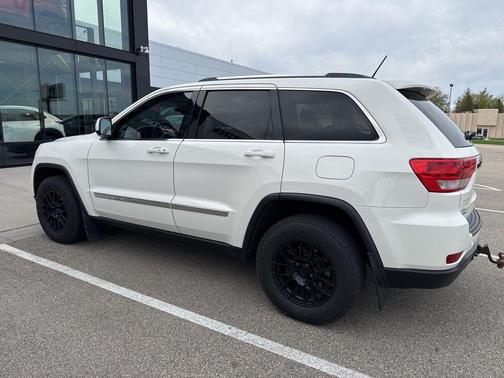 Stone White Clearcoat 2012 Jeep Grand Cherokee Laredo