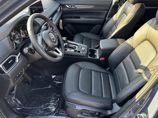 2025 Mazda CX-5 Carbon Edition