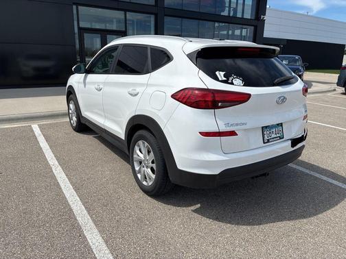 Winter White 2020 Hyundai TUCSON Value