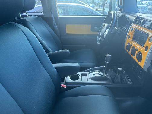2007 Toyota FJ Cruiser Base