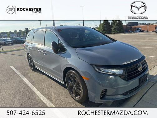 Sonic Gray Pearl 2024 Honda Odyssey Sport