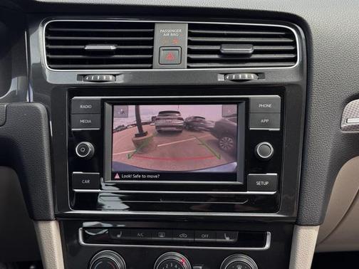 2019 Volkswagen Golf Alltrack TSI S