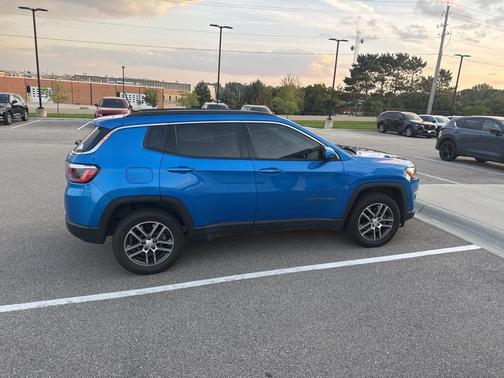 2017 Jeep New Compass Latitude