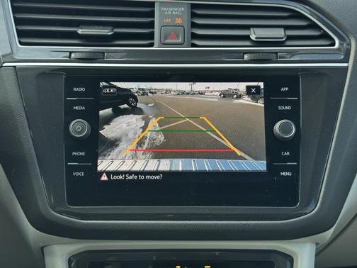 2024 Volkswagen Tiguan 2.0T SE 4MOTION