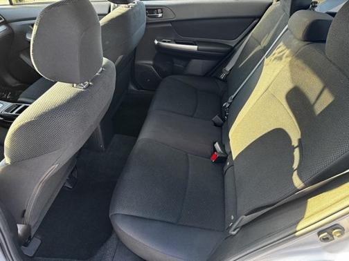 2016 Subaru Impreza 2.0i Premium