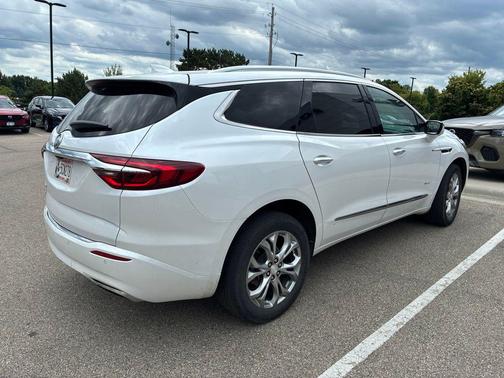 White Frost Tricoat 2021 Buick Enclave Avenir