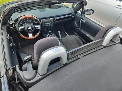 2007 Mazda MX-5 Miata Touring