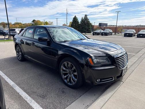 Gloss Black 2014 Chrysler 300 S