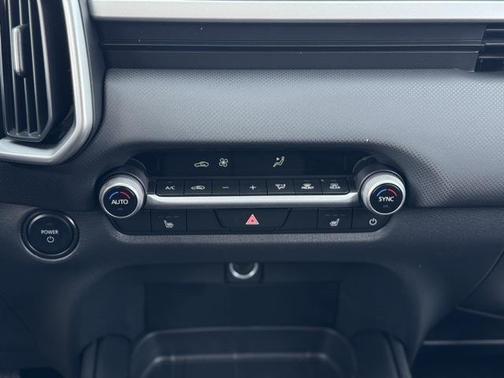 2025 Mazda CX-50 Hybrid Preferred Package