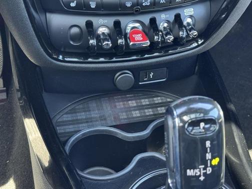 2022 MINI Clubman Cooper S ALL4