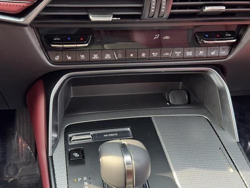 2025 Mazda CX-70 PHEV Premium Plus Package