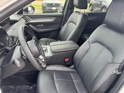 Rhodium White Premium 2025 Mazda CX-70 3.3 Turbo Preferred Package