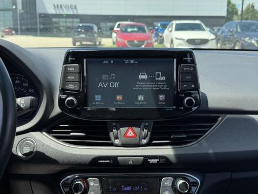 2018 Hyundai Elantra GT Base