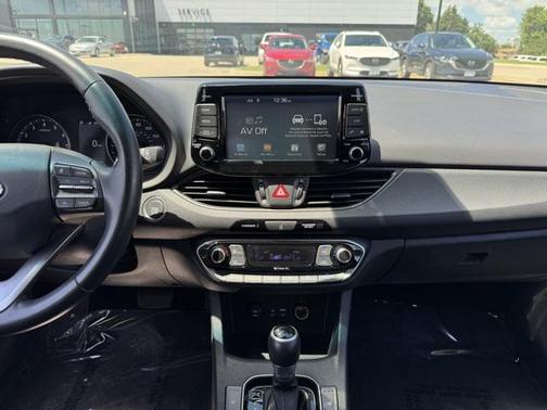 2018 Hyundai Elantra GT Base