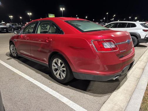 2010 Ford Taurus Limited