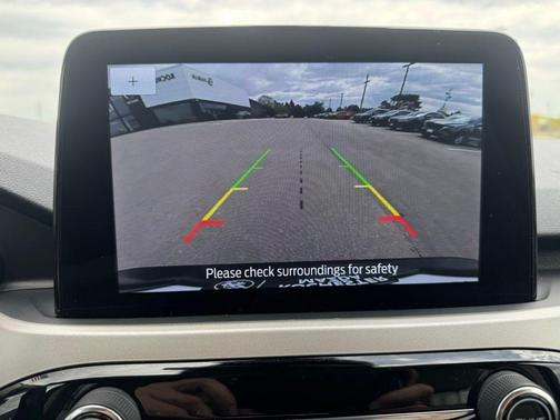 Dark Persian Green Metallic 2020 Ford Escape SE