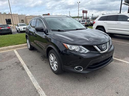 Magnetic Black Pearl 2019 Nissan Rogue Sport SV