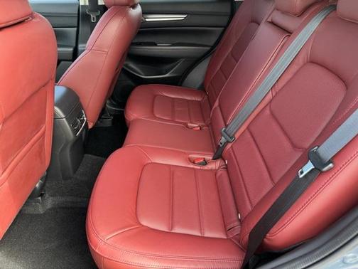 2024 Mazda CX-5 Carbon Edition