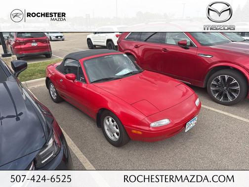 Red 1992 Mazda MX-5 Miata Base