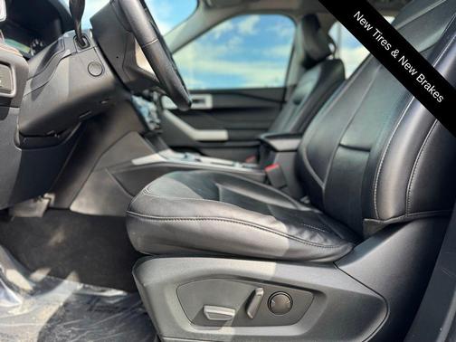 Infinite Blue Metallic Tinted Clearcoat 2021 Ford Explorer Limited