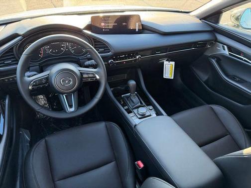 Snowflake White Pearl Mica 2026 Mazda Mazda3 2.5 Turbo AWD