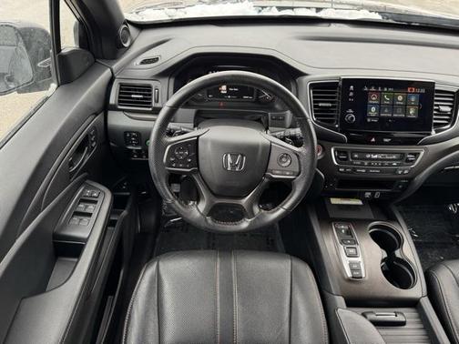 2023 Honda Passport AWD TrailSport