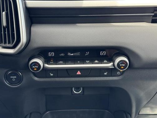 2025 Mazda CX-50 Hybrid Preferred Package