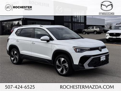 2025 Volkswagen Taos 1.5T SE