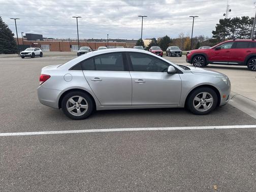 2011 Chevrolet Cruze 2LT