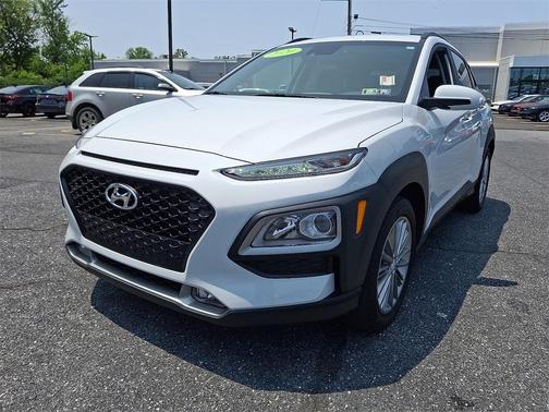2020 Hyundai KONA SEL Plus