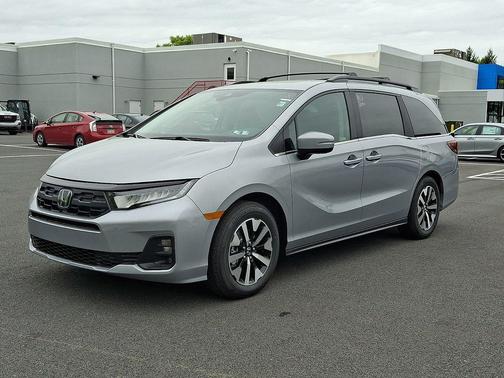 Silver Metallic 2026 Honda Odyssey EX-L