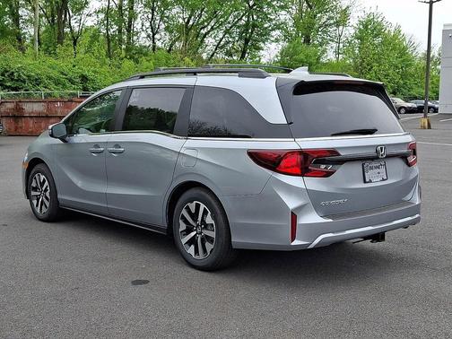 Silver Metallic 2026 Honda Odyssey EX-L