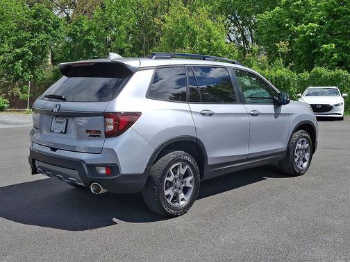 Lunar Silver Metallic 2023 Honda Passport AWD TrailSport