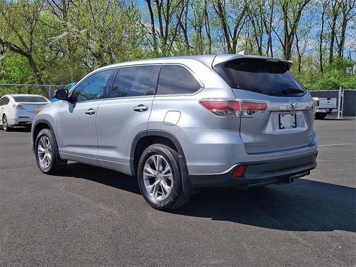 2015 Toyota Highlander LE Plus