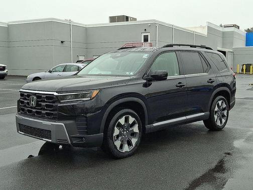 Crystal Black Pearl 2026 Honda Pilot Elite