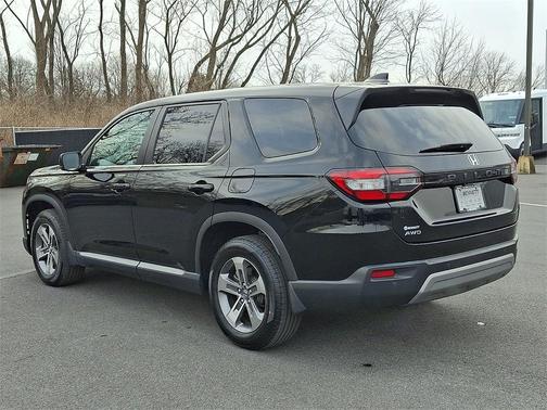 2023 Honda Pilot EX-L 7-Passenger