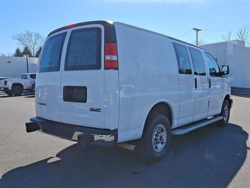2023 GMC Savana 2500 Work Van