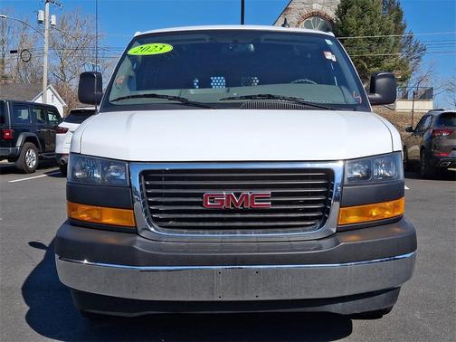2023 GMC Savana 2500 Work Van