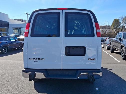 2023 GMC Savana 2500 Work Van