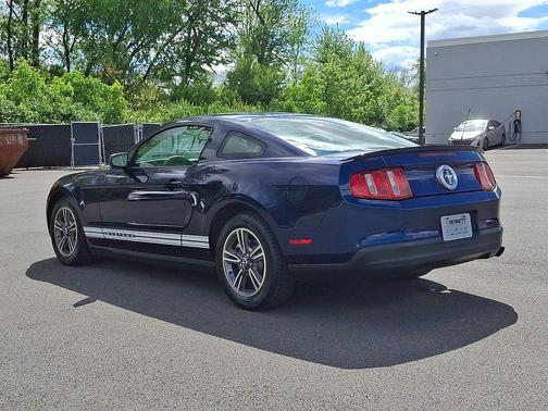Grabber Blue 2010 Ford Mustang Base