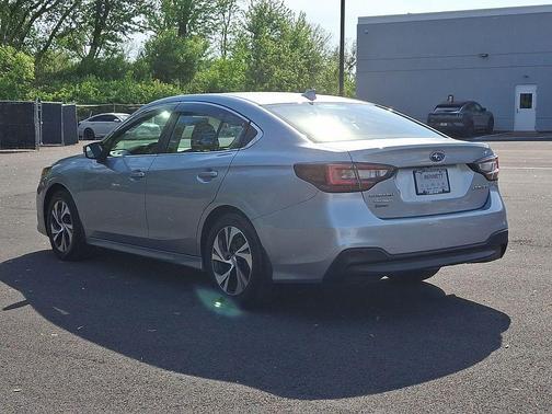 Ice Silver Metallic 2022 Subaru Legacy Premium