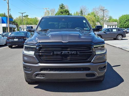 Granite Crystal Metallic Clearcoat 2024 RAM 1500 Laramie