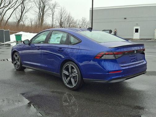 Still Night Pearl 2026 Honda Accord Hybrid Sport