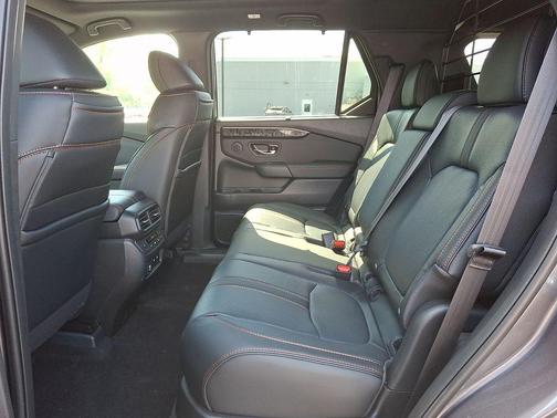 Modern Steel 2026 Honda Passport AWD TrailSport Elite Blackout