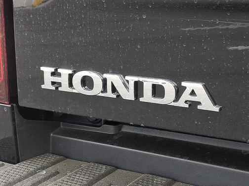 Crystal Black Pearl 2026 Honda Ridgeline RTL