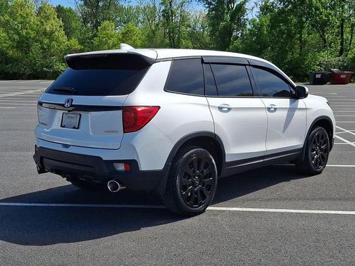 Platinum White Pearl 2024 Honda Passport AWD EX-L