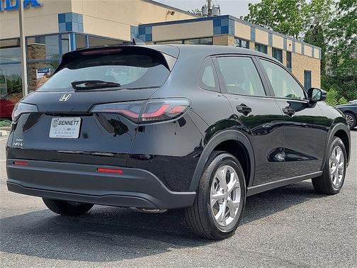 2025 Honda HR-V LX