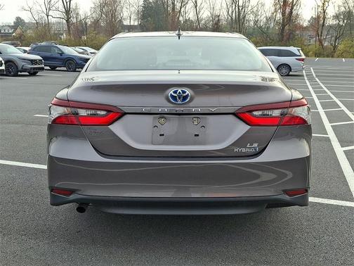 2021 Toyota Camry Hybrid LE